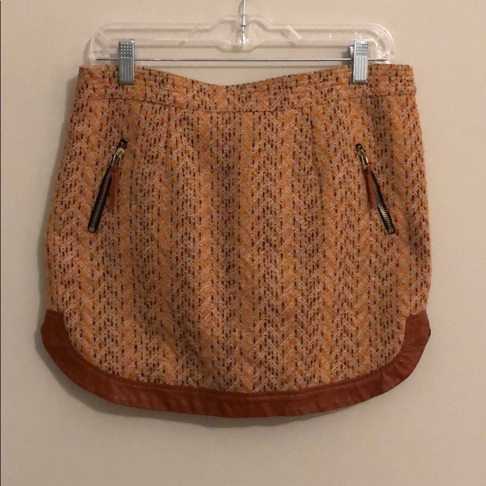 Mini-skirt